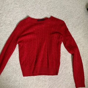 Brandy Melville sweater